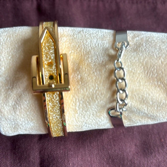 Lot of costume jewelry: Chanel logo, faux pearls, faux turquoise, rhinestones… - Picture 6 of 12